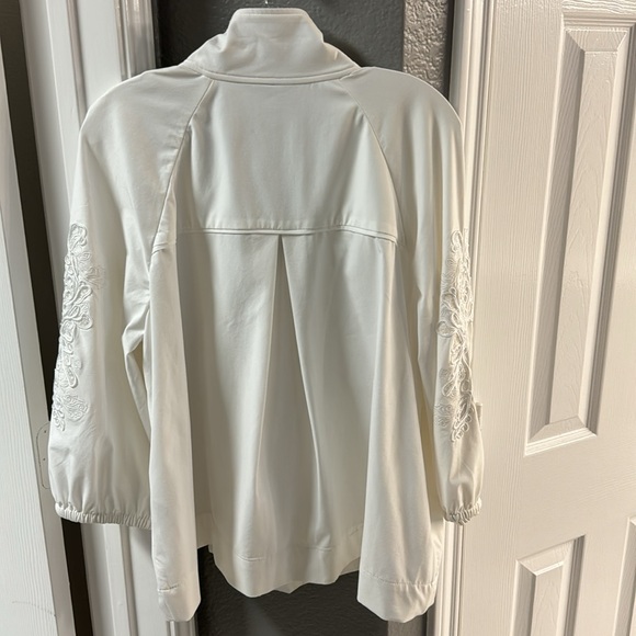 Chico's jacket - Picture 6 of 6